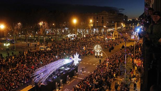 La Cabalgata de Barcelona suele reunir a miles de ciudadanos en la calle