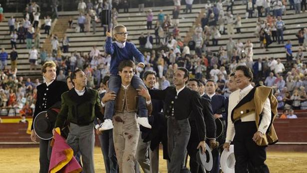 Imagen del homenaje a Adrián en Valencia