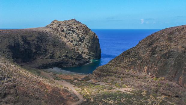 Siete horas de artillería pesada se empleó para evitar que piratas franceses entraran en Gran Canaria por Gáldar