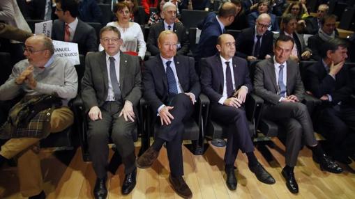 Campinos y Echávarri, con el alcalde de Elche y el presidente de la Geeneralitat