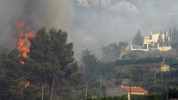 Imagen del incendio sucedido en 2015 en Pego, Alicante
