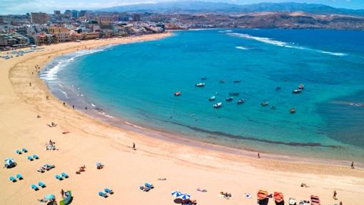 Playa de Las Canteras, una de las mejores playas urbanas del mundo