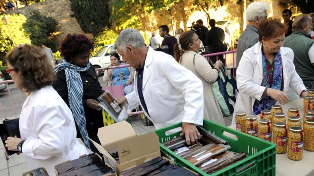 Voluntarios en la sede «El socorro de los pobres»