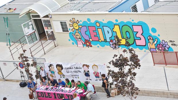 El colegio 103 de Valencia ve la luz al final del túnel