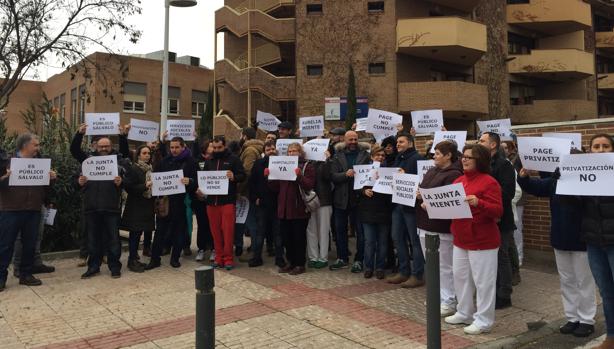 Piden la apertura del Hospitalito del Rey y del centro Las Moreras