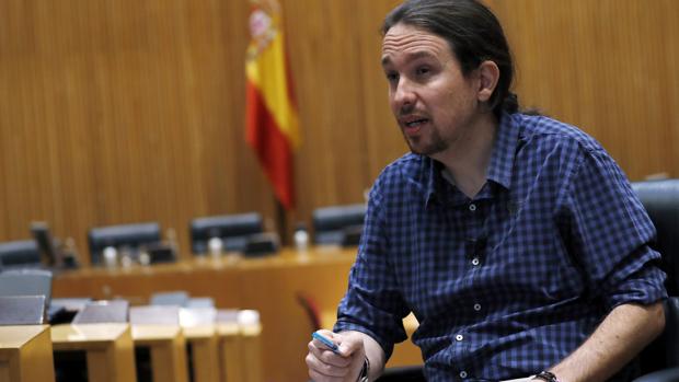 Iglesias valoraría dejar el escaño si pierde ante Errejón