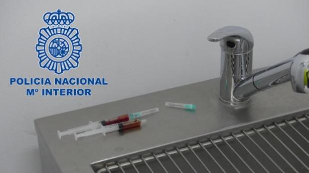 Detienen a un veterinario por hacer operaciones innecesarias a animales para cobrar el seguro