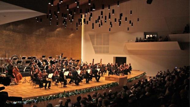 Concierto de la Orquesta de la Comunidad Valenciana en el Auditorio ADDA de la Diputación