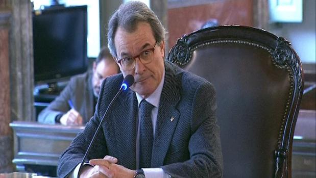 Imagen del expresident de la Generalitat Artur Mas, el pasado 28 de febrero en el juicio del 9-N