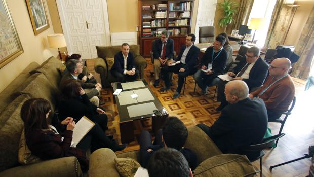 Imagen del desayuno informativo convocado este martes por César Sánchez