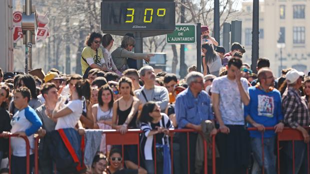 Imagen de la mascletà de este jueves