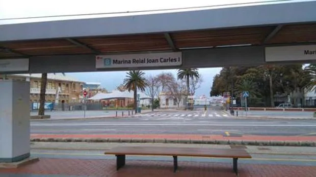 Imagen de la estación de tranvía de Marina Real