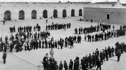 Patio del penal de Figueras de donde en 1918 se fugó el menor de los “Pajeros” (Foto, Servicio de Bibliotecas, Diputación de Girona)