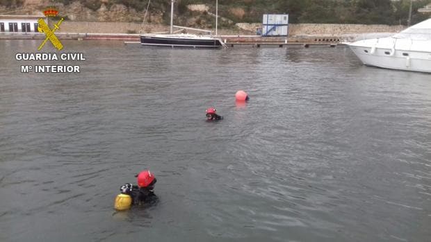 Imagen de las labores de rescate en la provincia de Alicante en la tarde de este lunes