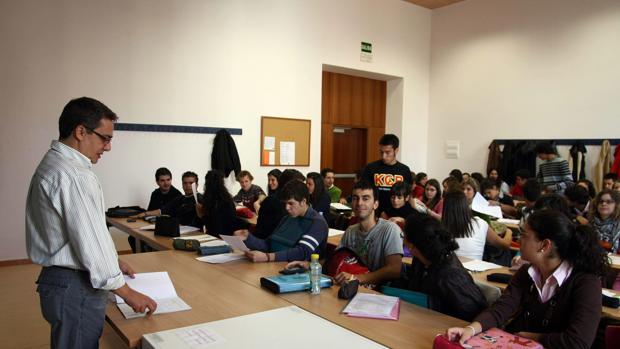 Clase en la Facultad de Derecho de la Universidad de Valladolid