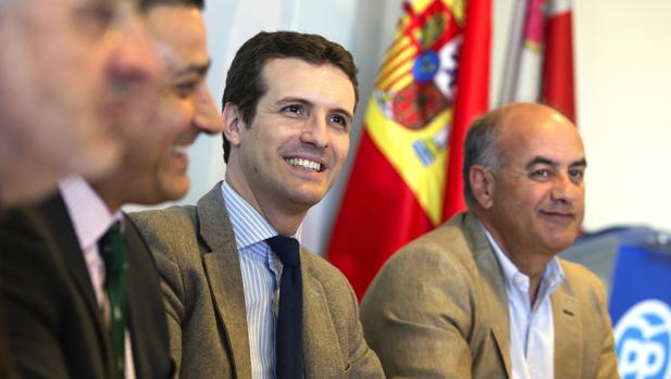 Pablo Casado: «Lo lógico sería respetar el resultado de las urnas en Murcia»