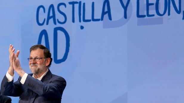 El presidente del Gobierno tras su intervención en el Congreso regional del PP de Castilla y León