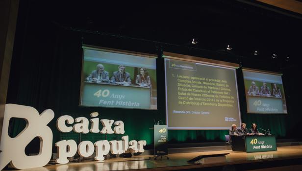 Imagen de la asamblea de Caixa Popular