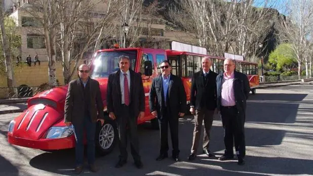 Presentación del nuevo tren turístico de Cuenca
