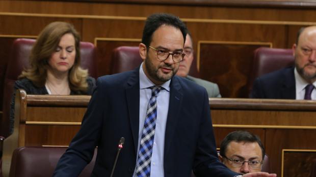 Antonio Hernando, portavoz socialista, en el Congreso