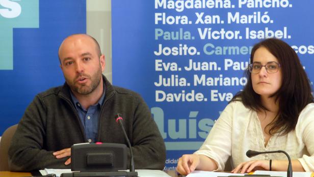 Luís Villares y Paula Verao, durante una rueda de prensa