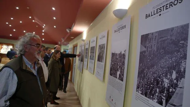 La muestra recoge fotografías de los archivos de ABC y de la Diputación de Zaragoza