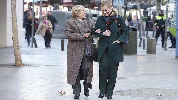 Carmena y Cifuentes durante uno de sus encuentros