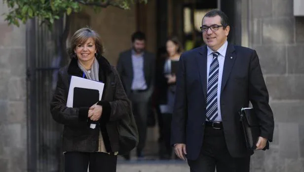 Los consejeros Borràs y Jané, antes de una reunión del gobierno autonómico