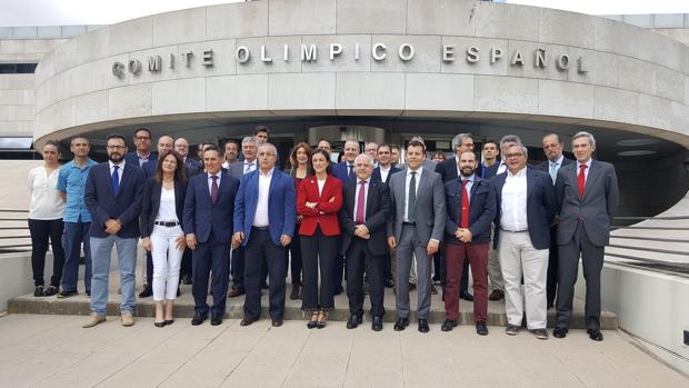 Imagen tras la presentación del Programa de Apoyo a Competiciones de la Comunitat Valenciana