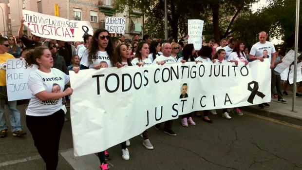 Amigos y familiares de «Julito» piden justicia