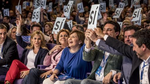 Imagen de Isabel Bonig en el congreso regional del PPCV