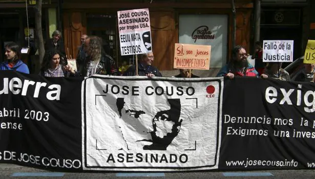 Protesta por el caso Couso en la Audiencia Nacional