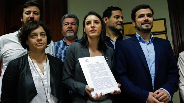 Unidos Podemos registra la moción de censura contra Mariano Rajoy, con Pablo Iglesias de candidato