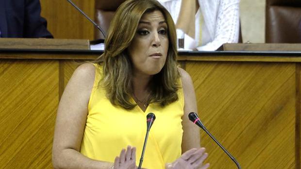 Susana Díaz convoca a los secretarios del PSOE para informarlos de sus planes sobre el Gobierno