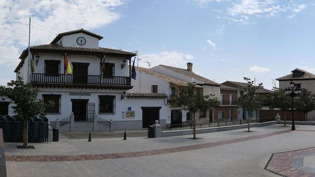 Detenido un hombre de 67 años que simulaba ser guardia civil como autor de 62 delitos