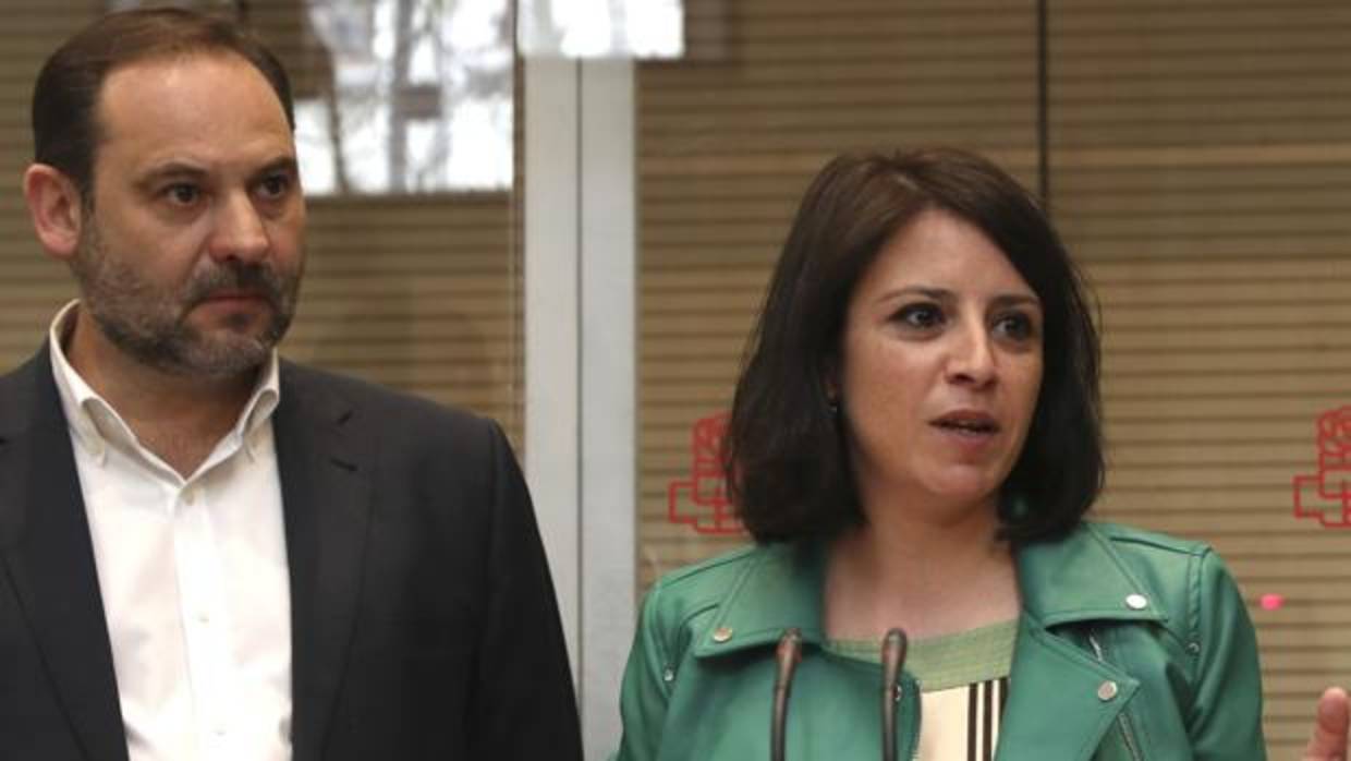 La diputada asturiana Adriana Lastra y el valenciano José Luis Ábalos