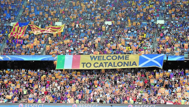 Partido de Champions League en el Camp Nou, en 2016