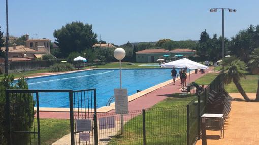 Imagen de la piscina olímpica del Club de Campo de Alicante