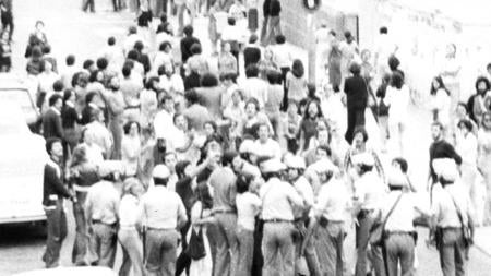 Disturbios entre agentes de Policía y maestros en la ciudad de Las Palmas en 1977