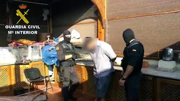 Imagen de Televisión facilitada por la Guardia Civil del yihadista detenido en Melilla