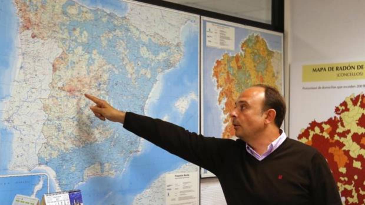 Alberto Ruano, en el Laboratorio de Radón de Galicia