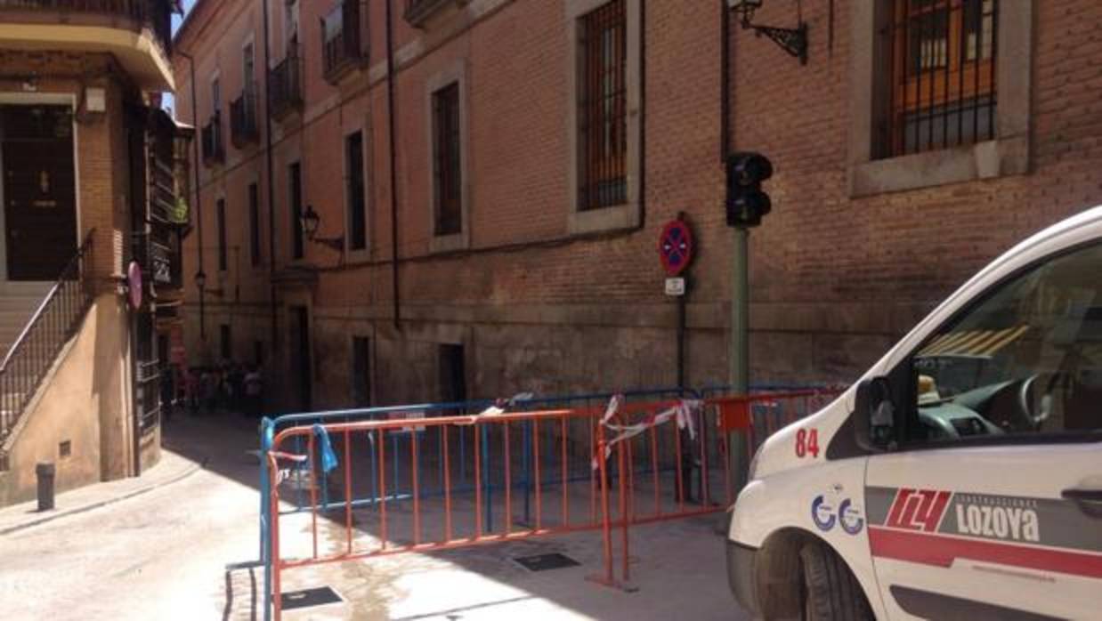 El pivote se ha instalado en la plaza de las Tendillas para evitar el acceso a Nuncio Viejo de los conductores