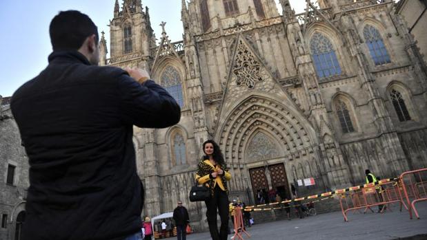 La CUP pide expropiar la Catedral de Barcelona y abrir un economato y una escuela de música