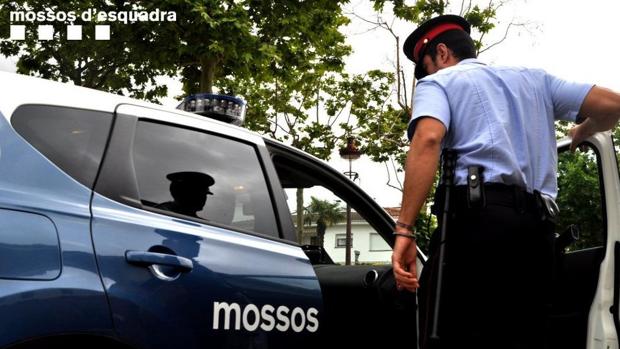 Investigan la muerte de una mujer tras un robo en su casa en La Bisbal del Penedès