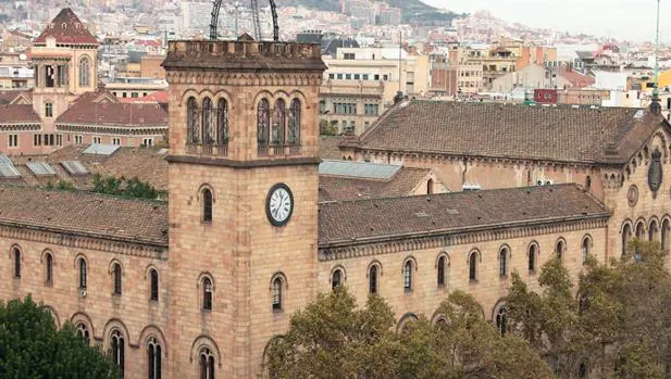Edificio histórico de la Universidad de Barcelona