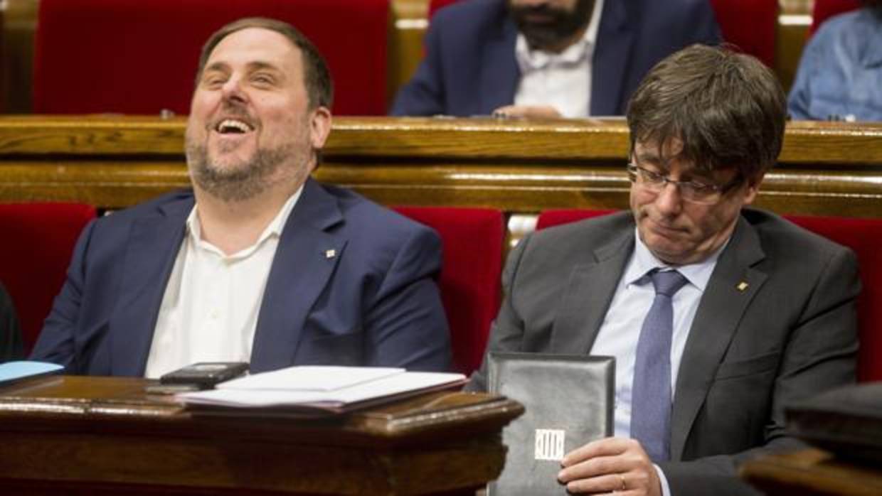 Junqueras y Puigdemont, esta mañana en el Parlament