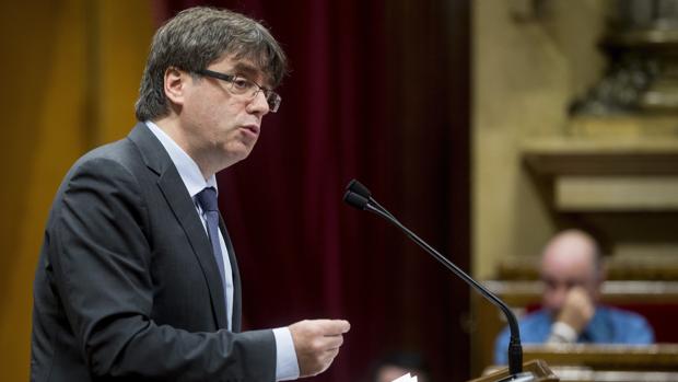 Puigdemont ha comparecido en el Parlament para explicar el cese de Baiget