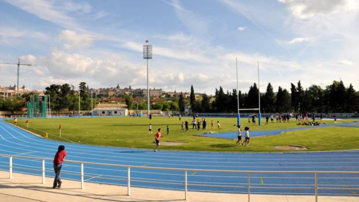 La Escuela de Gimnasia de Toledo tendrá un nuevo campo polivalente de hockey y fútbol.