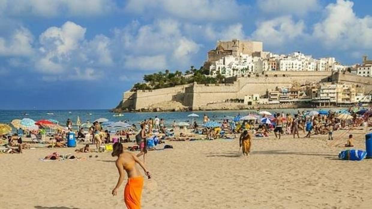 Imagen de archivo de la Playa Norte de Peñíscola