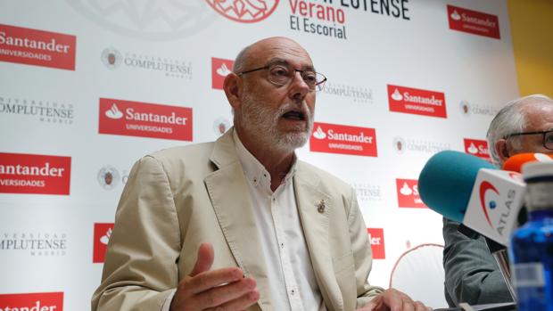 El fiscal general del Estado sostiene que el gran problema de la justicia española es la lentitud